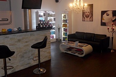 Galeriebild hairclub_2.jpg